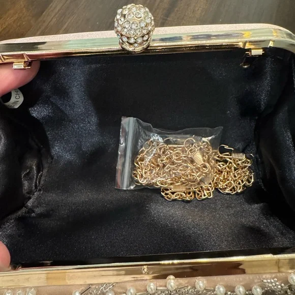 Embellished Floral Pearl Clutch - Picture 5 of 5